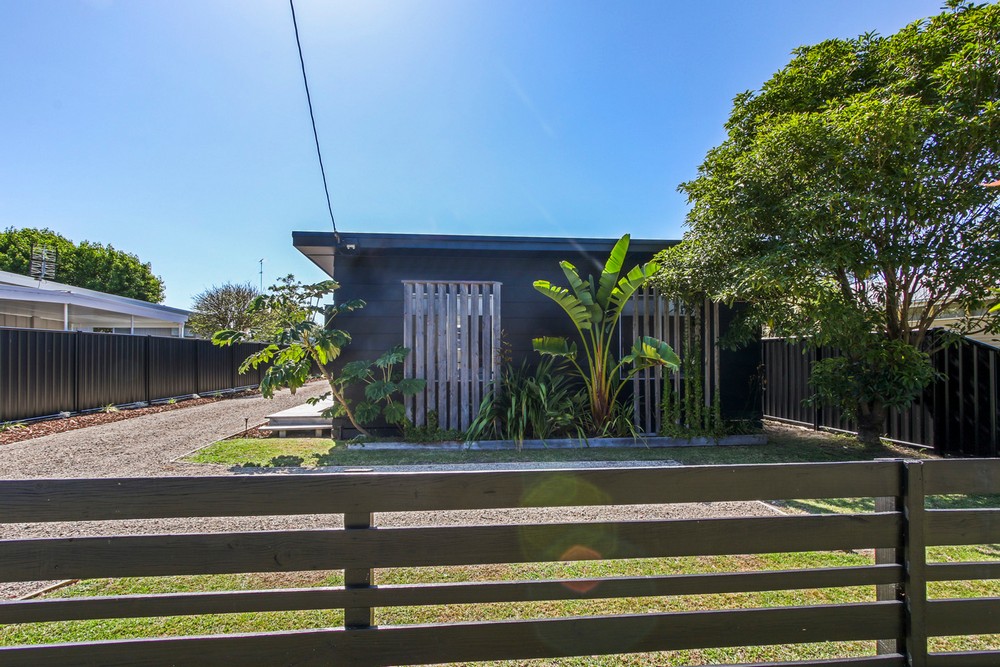 Beach Trail Retreat 2