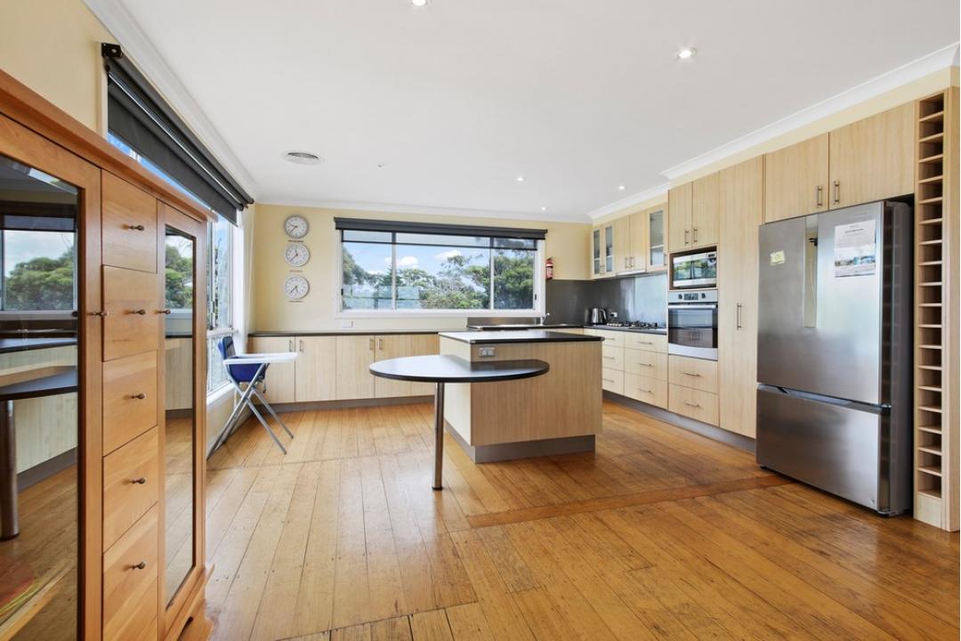 Gippsland Lakes Holiday Rentals Lake Tyers Beach House